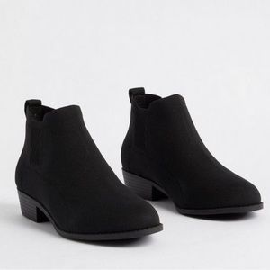 LIKE NEW Torrid Stretch Knit Ankle Bootie - 7.5 WW - wide width - fall 2023